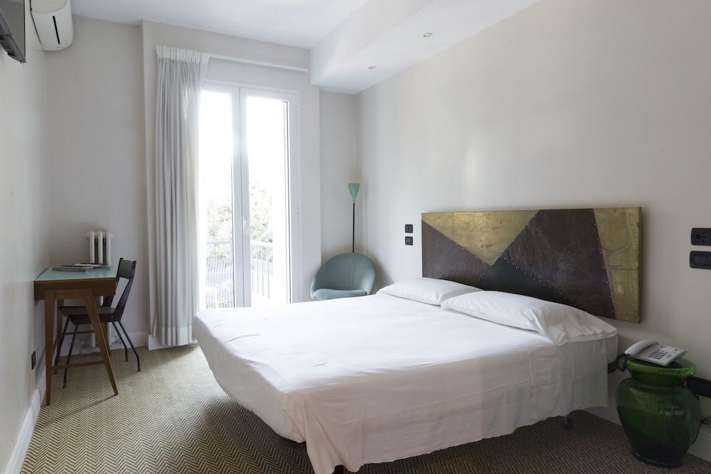 Boutique Hotel Trieste - Adults Only Βερόνα Εξωτερικό φωτογραφία